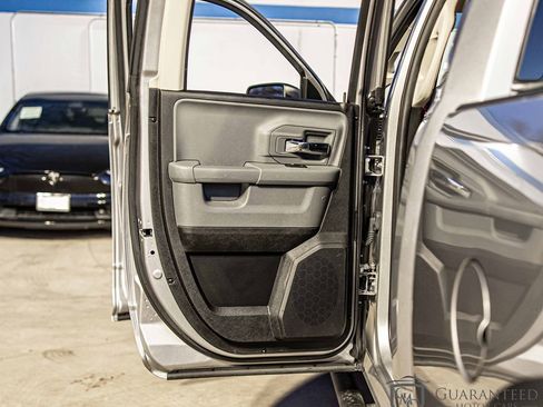 Used 2020 RAM 1500 Classic Warlock w/ Electronics Group image 29