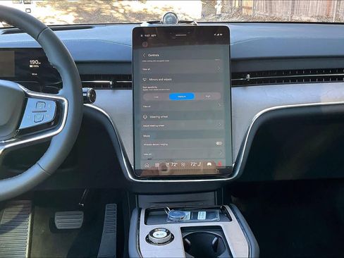 New 2025 Volvo EX90 Ultra w/ Protection Package Premier image 9