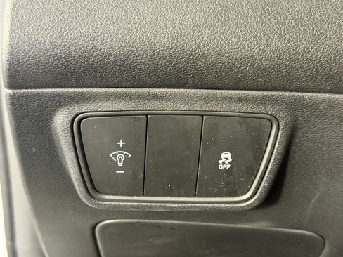 Used 2022 Hyundai Tucson SEL FWD image 18