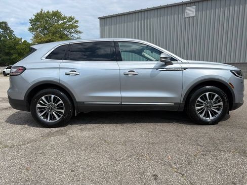 Used 2022 Lincoln Nautilus AWD w/ Premium Package image 6
