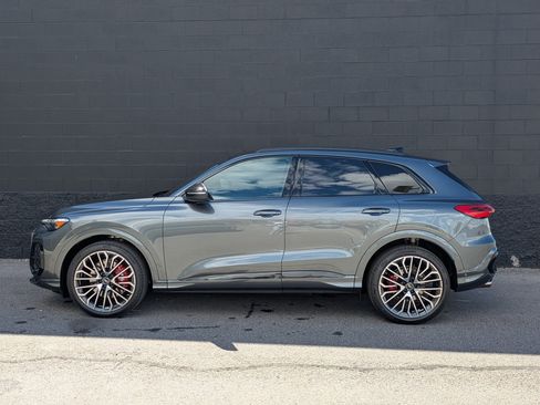 New 2026 Audi SQ5 Premium Plus AWD/4WD image 8
