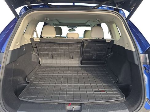 Used 2021 Nissan Rogue SV w/ Premium Package image 19