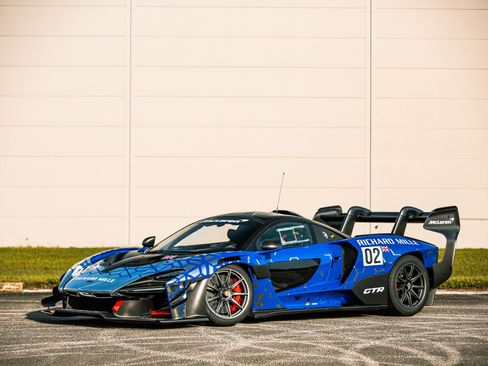 Used 2020 McLaren Senna image 2