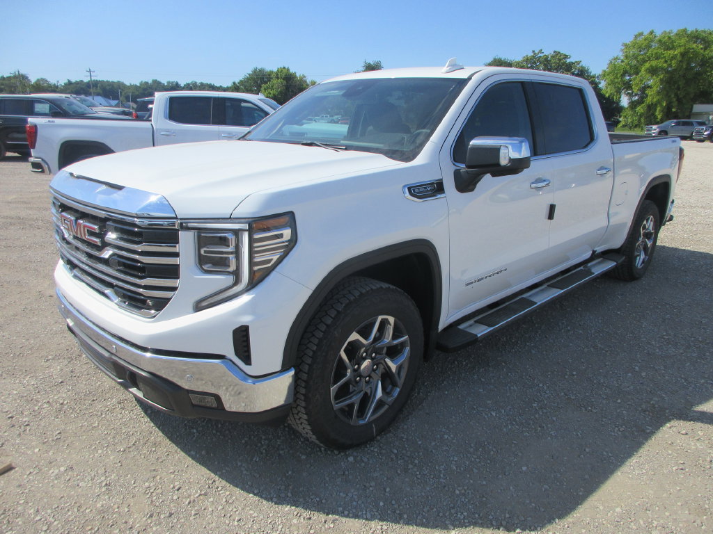 New 2026 GMC Sierra 1500 SLT w/ SLT Premium Plus Package AWD/4WD image 10