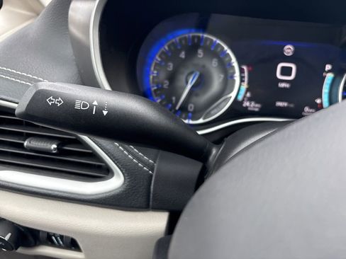 Used 2024 Chrysler Pacifica Touring-L w/ Road Tripper Package FWD image 57