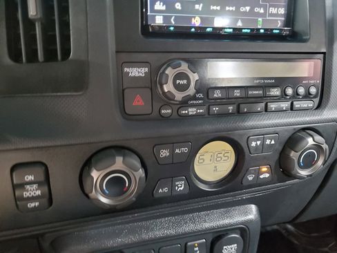 Used 2014 Honda Ridgeline SE image 31