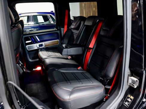 Used 2019 Mercedes-Benz G 550 w/ Exclusive Interior Package image 17