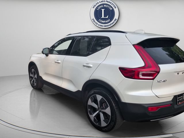 Certified 2024 Volvo XC40 B5 Plus w/ Protection Package Premier AWD/4WD image 5