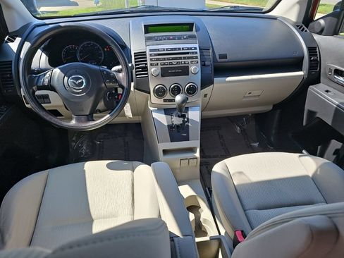 Used 2010 MAZDA MAZDA5 Sport FWD image 3