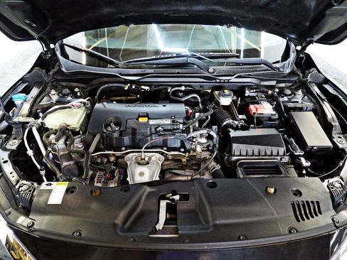Used 2016 Honda Civic LX-P image 5
