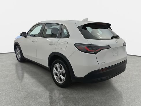 Certified 2025 Honda HR-V LX image 7