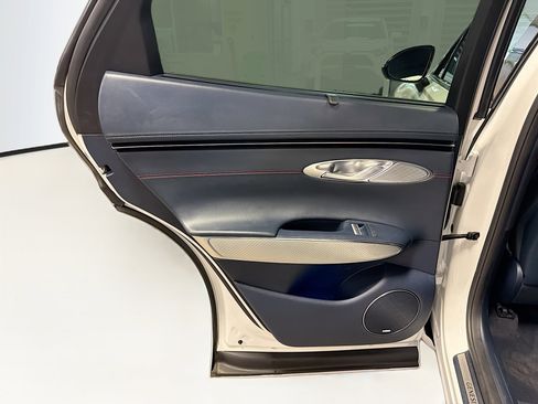 Used 2023 Genesis GV70 2.5T w/ Sport Prestige Package image 27