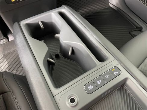 New 2026 Kia EV9 Light image 8