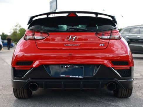 Used 2020 Hyundai Veloster N w/ Performance Package FWD image 10