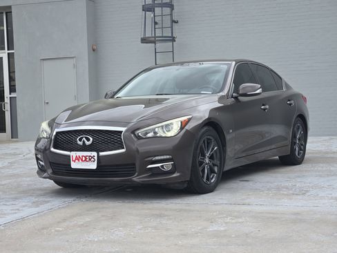 Used 2015 INFINITI Q50 Premium w/ Navigation Package image 3