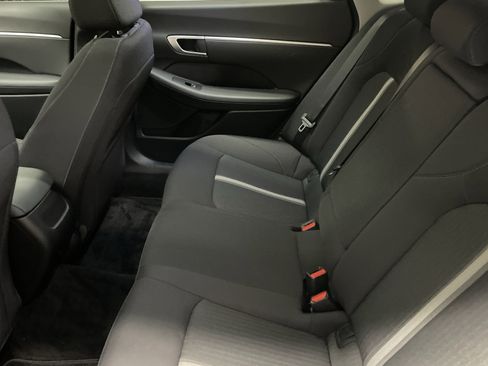 Used 2024 Hyundai Sonata SEL w/ Convenience Package FWD image 8