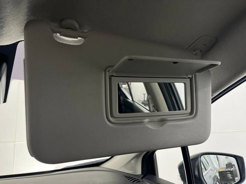 Used 2025 Nissan Versa S w/ S Plus Package image 75