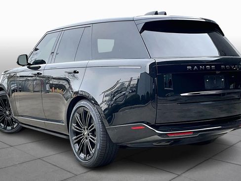 Used 2023 Land Rover Range Rover SE image 11