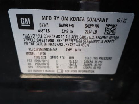 Used 2022 Chevrolet Trax LT w/ LT Convenience Package image 33