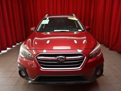 Used 2018 Subaru Outback 2.5i Limited image 17