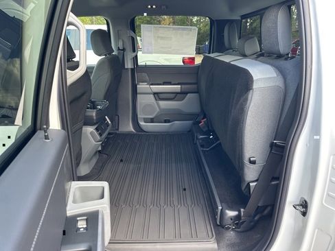 New 2024 Ford F150 XLT w/ Equipment Group 302A MID image 44