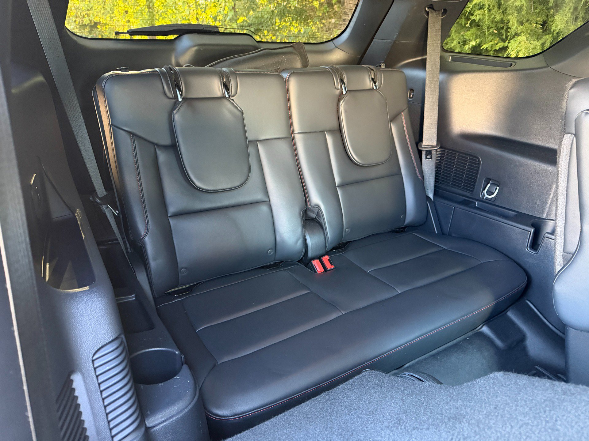 Used 2025 Ford Explorer ST AWD/4WD image 75