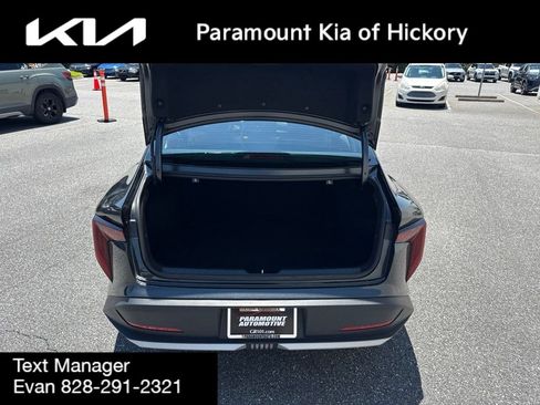 Used 2025 Kia K4 EX FWD image 10