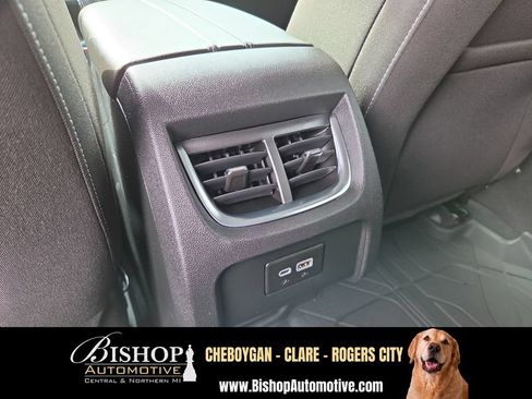 Used 2023 Chevrolet Blazer LT w/ Convenience Package AWD/4WD image 17