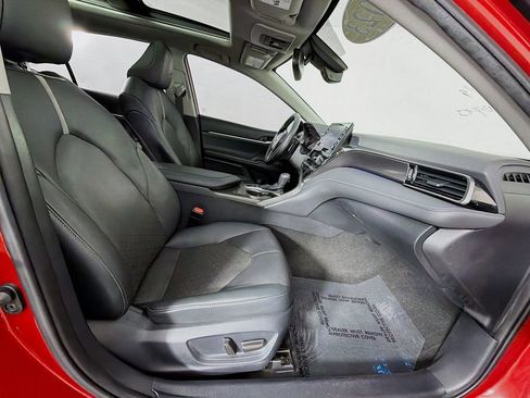 Used 2023 Toyota Camry XSE FWD image 36
