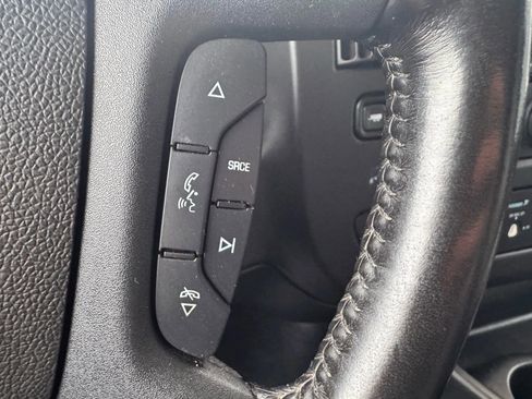 Used 2021 Chevrolet Express 2500 w/ Driver Convenience Package image 17