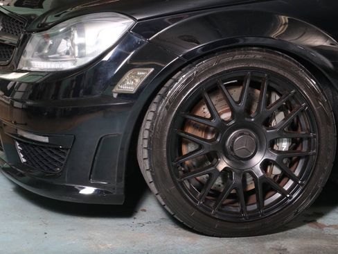 Used 2013 Mercedes-Benz C 63 AMG Coupe w/ Multimedia Pkg image 31