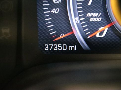 Used 2015 Chevrolet Corvette Stingray Coupe w/ 2LT Preferred Equipment Group image 24