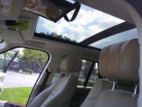 Used 2014 Land Rover Range Rover HSE AWD/4WD image 59