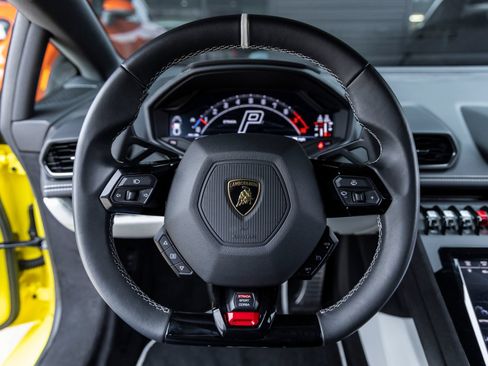 Used 2023 Lamborghini Huracan Tecnica RWD image 28