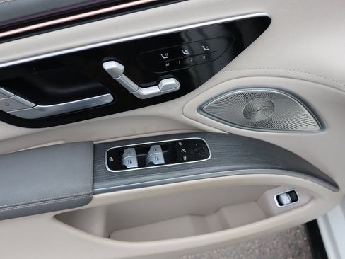 Used 2023 Mercedes-Benz EQS 450+ 4MATIC Sedan w/ Winter Package image 9