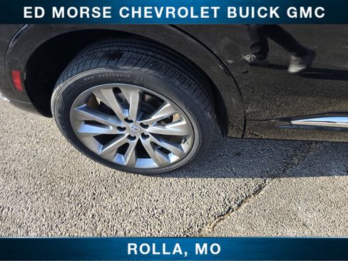 Used 2023 Buick Envision Avenir image 12