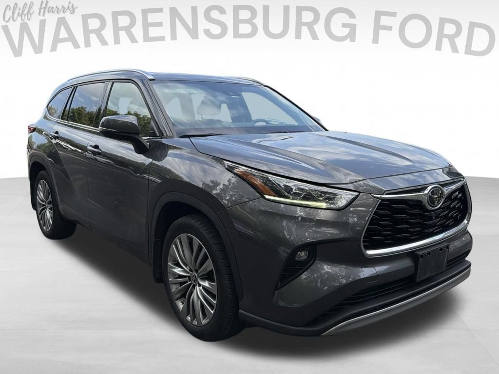 Used 2021 Toyota Highlander Platinum AWD/4WD 360° Tour
