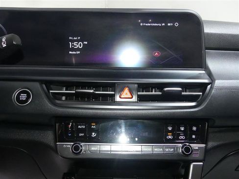 Used 2024 Kia Seltos SX w/ SX Sunroof Package AWD/4WD image 36