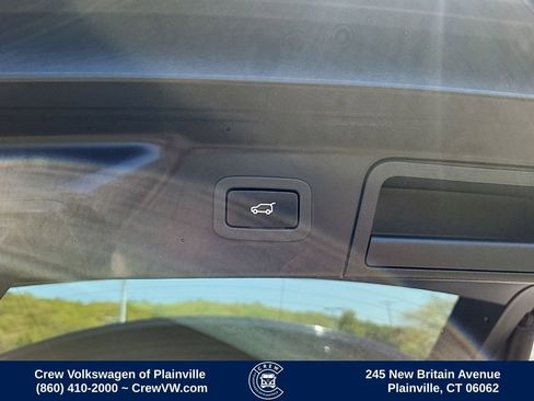 Used 2018 Land Rover Range Rover Velar R-Dynamic HSE AWD/4WD image 55