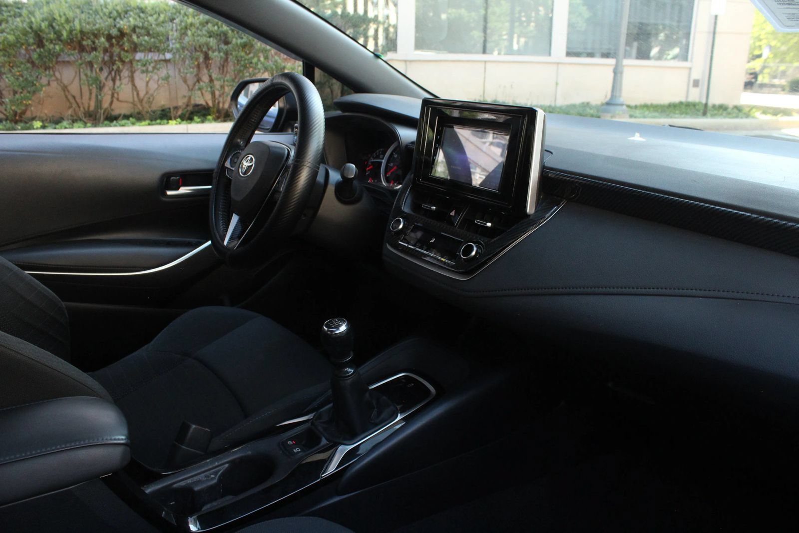 Used 2020 Toyota Corolla SE FWD image 23