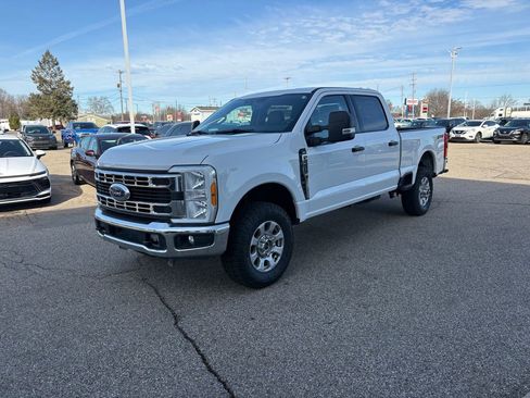Used 2023 Ford F250 XLT image 55