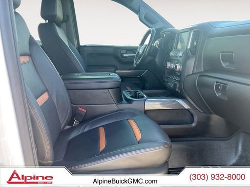 Used 2021 GMC Sierra 1500 AT4 w/ AT4 Preferred Package AWD/4WD image 15