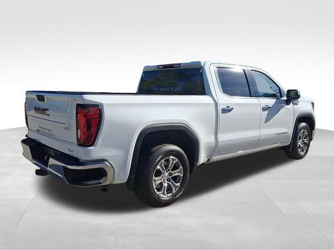Used 2024 GMC Sierra 1500 SLT image 6