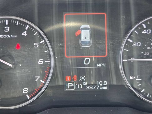 Used 2024 Subaru Crosstrek 2.0i Premium AWD/4WD image 18