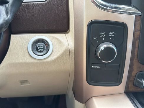 Used 2015 RAM 3500 Laramie Longhorn w/ Convenience Group AWD/4WD image 90
