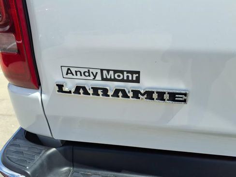 Used 2022 RAM 1500 Laramie AWD/4WD image 12