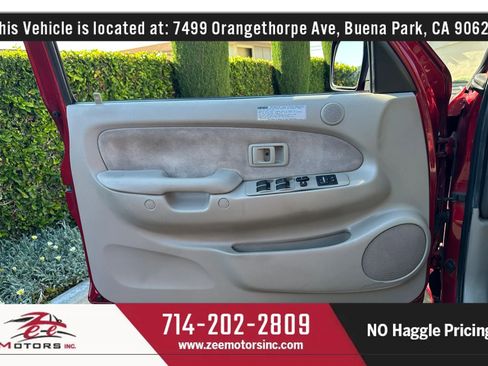 Used 2004 Toyota Tacoma PreRunner RWD image 38