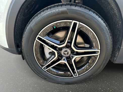 New 2026 Mercedes-Benz GLB 250 image 10