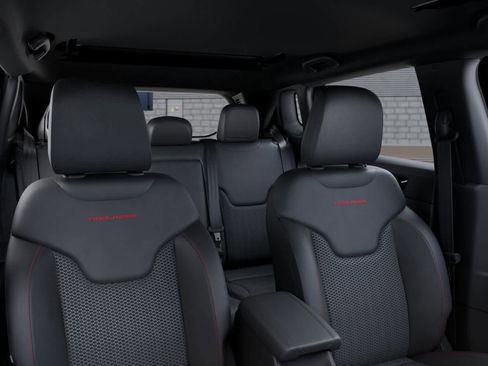 New 2026 Jeep Compass Trailhawk image 26