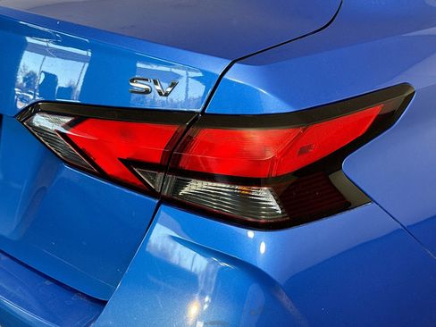 Used 2021 Nissan Versa SV image 34